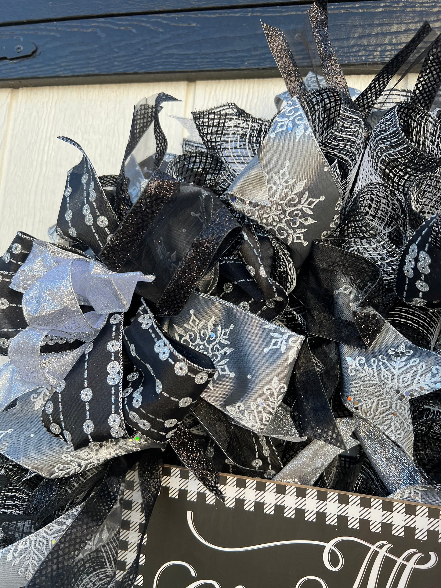 Modern Merry Christmas Wreath