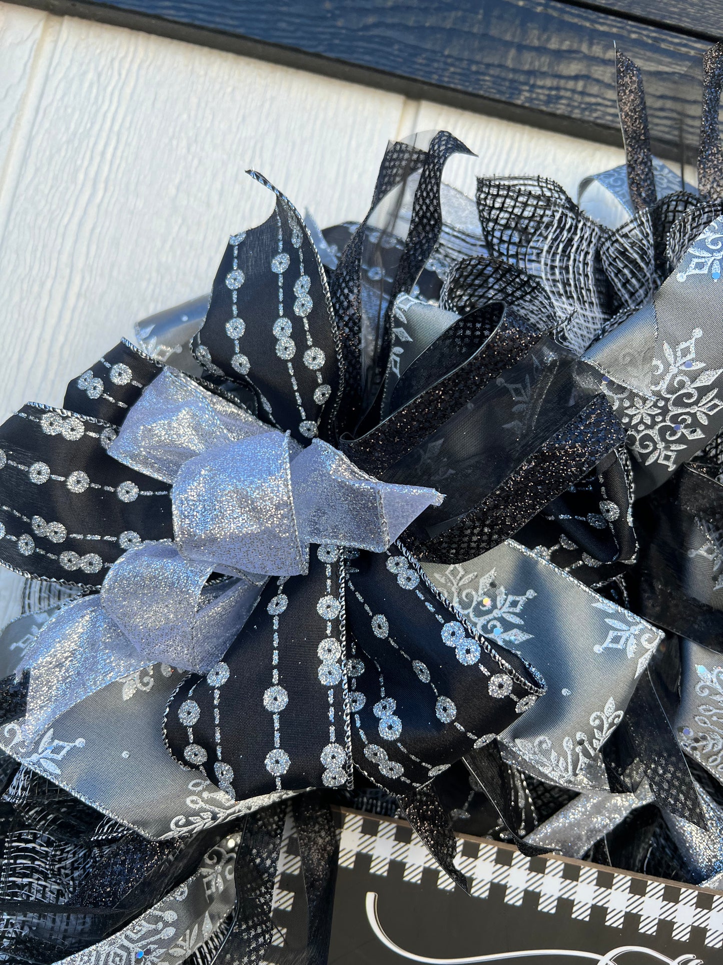 Modern Merry Christmas Wreath